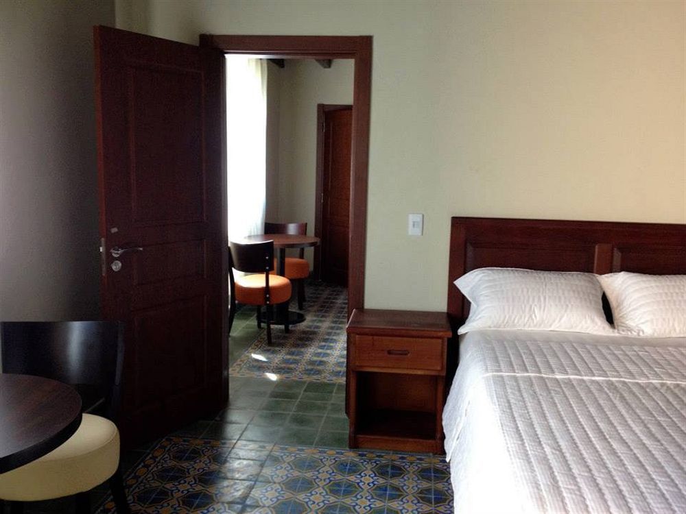 Hotel La Cretonne Les Cayes Exterior foto
