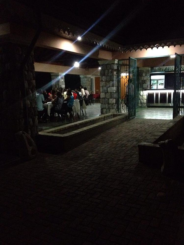 Hotel La Cretonne Les Cayes Exterior foto